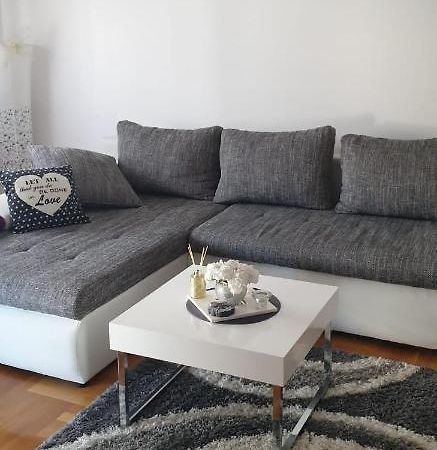 Apartman Aura Záhřeb Exteriér fotografie